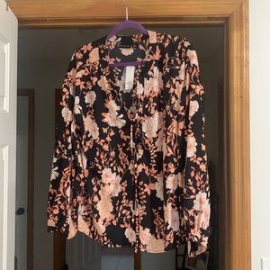 New with tags! Size xl New York and company blouse